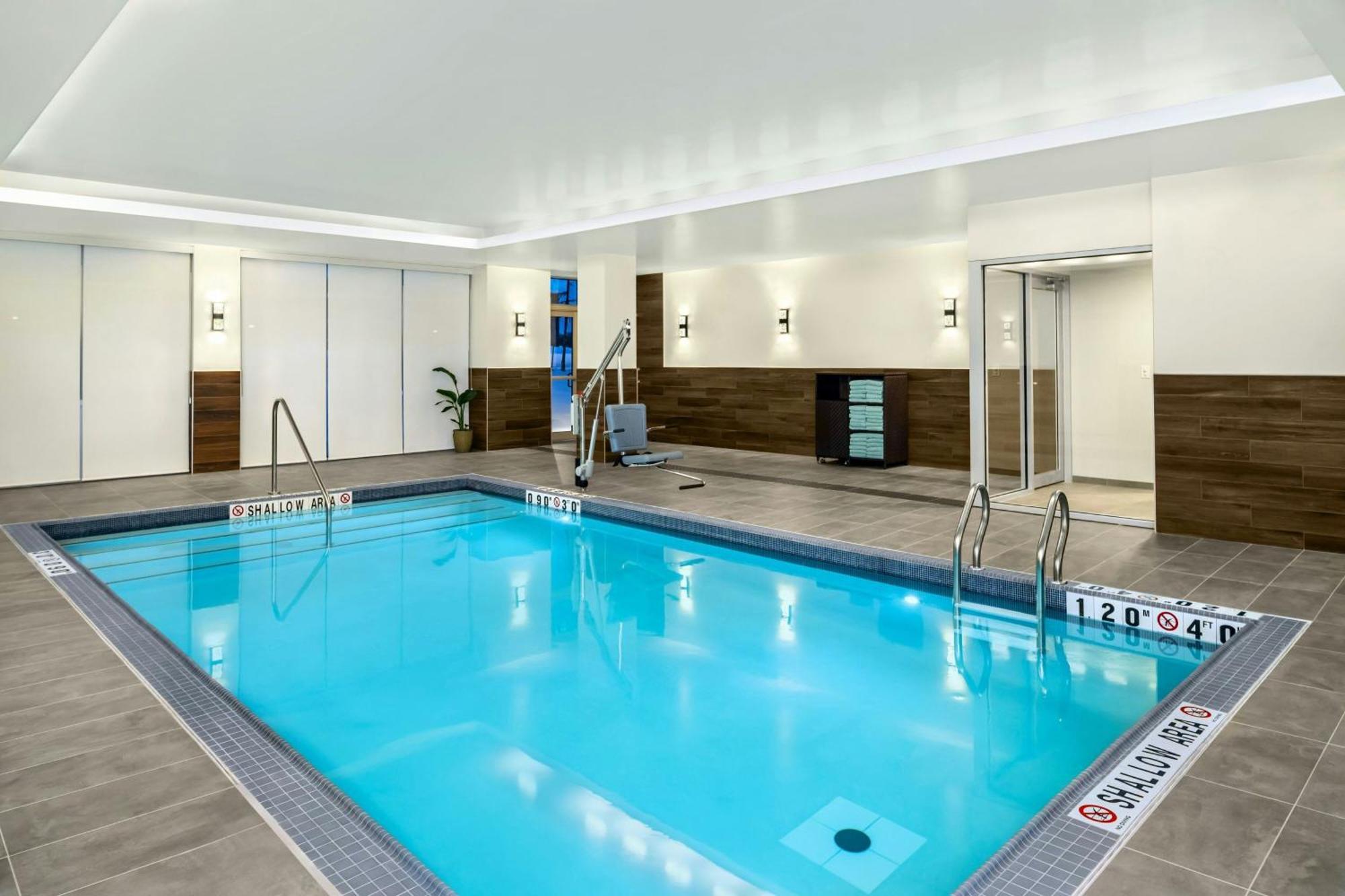 Fairfield By Marriott Inn & Suites Gravenhurst Muskoka 外观 照片